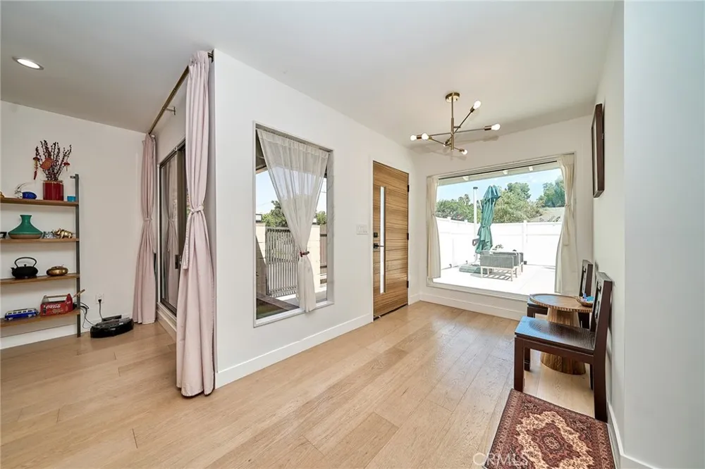 2532 Crooked Creek Diamond Bar, CA 91765