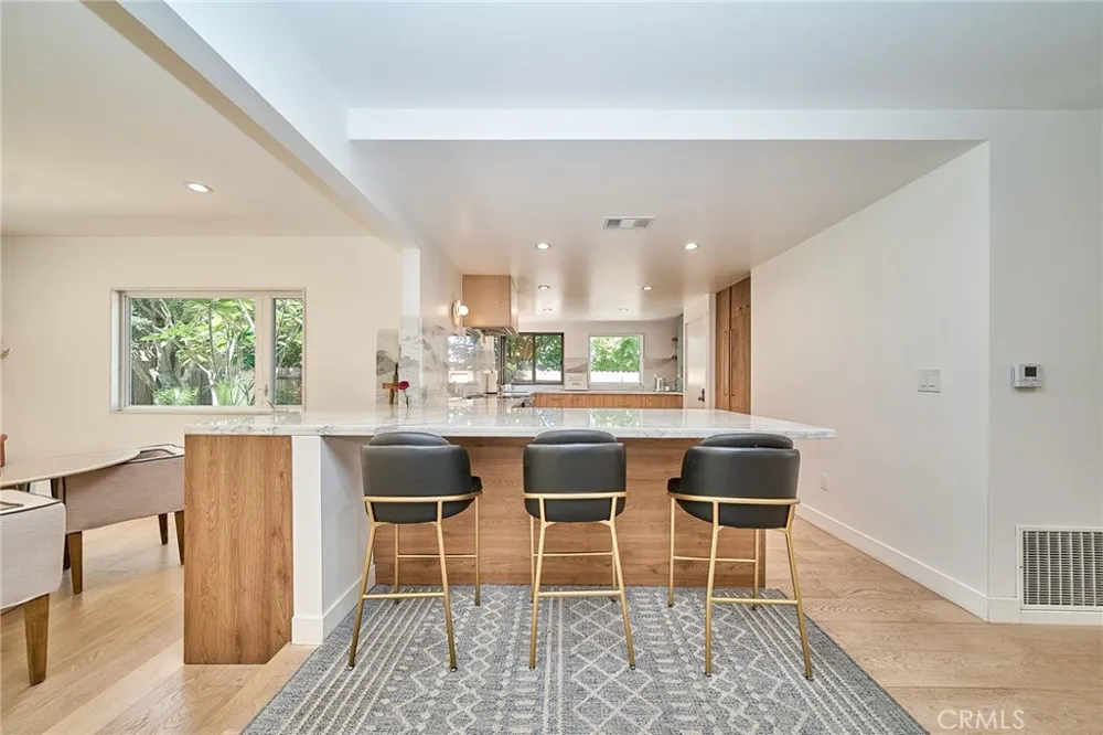 2532 Crooked Creek Diamond Bar, CA 91765