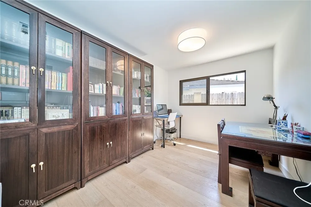 2532 Crooked Creek Diamond Bar, CA 91765