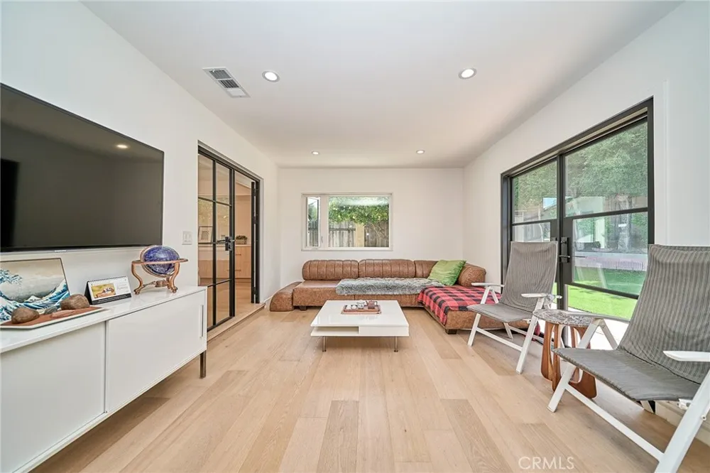 2532 Crooked Creek Diamond Bar, CA 91765