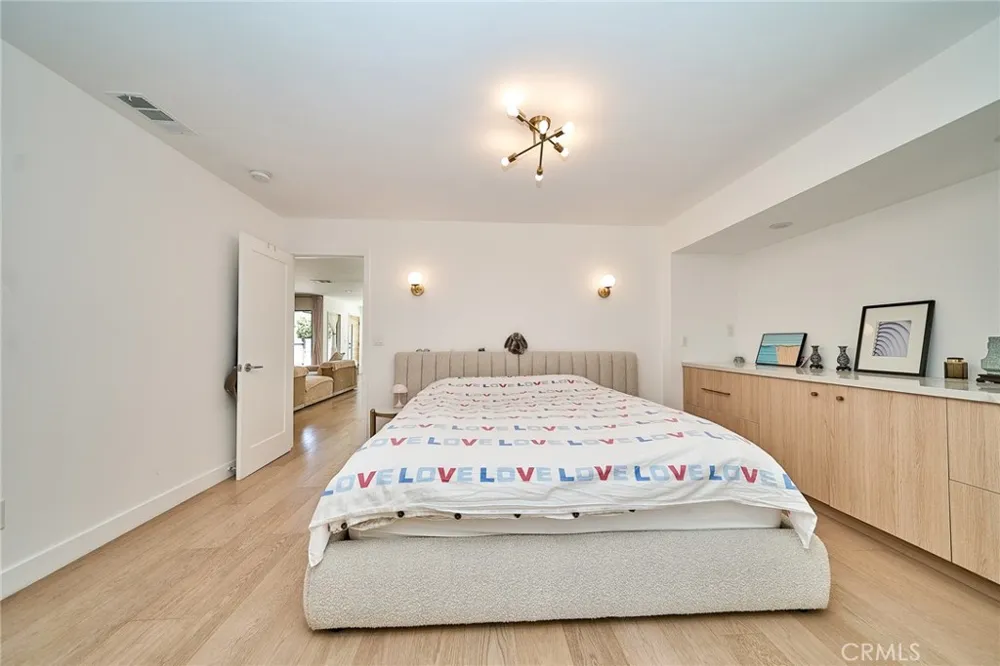 2532 Crooked Creek Diamond Bar, CA 91765