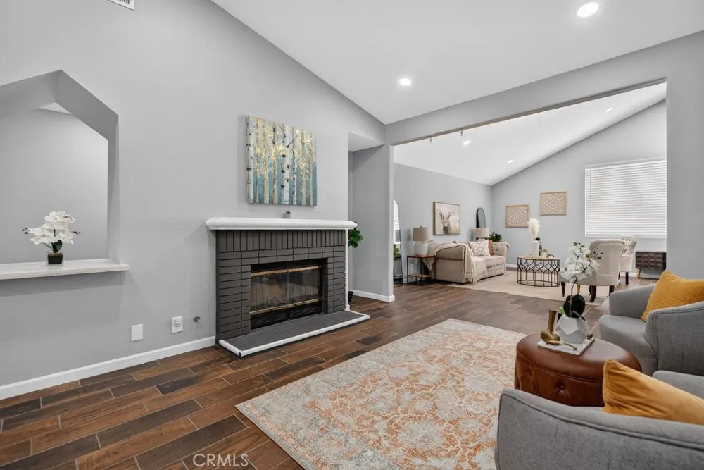 39747 Old Carriage Murrieta, CA 92563