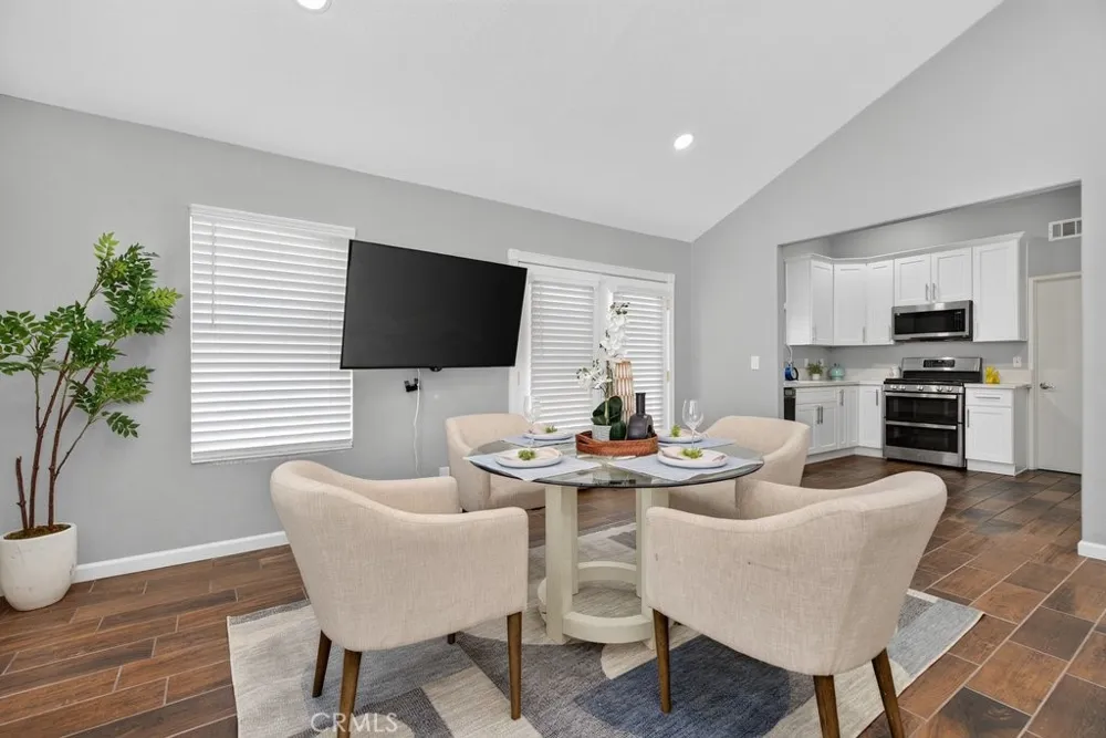 39747 Old Carriage Murrieta, CA 92563