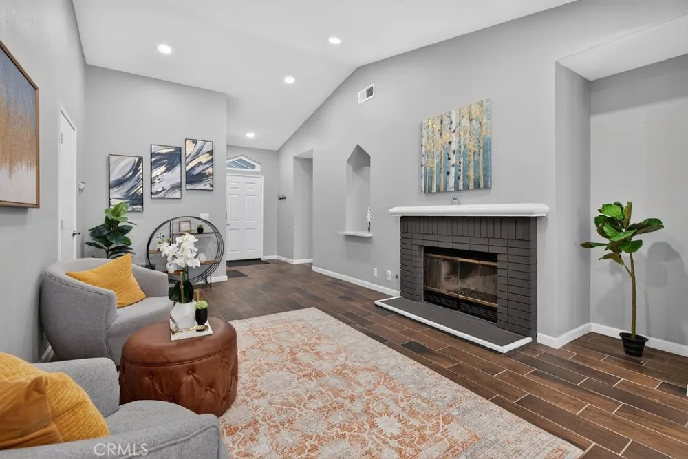 39747 Old Carriage Murrieta, CA 92563