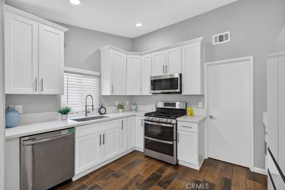 39747 Old Carriage Murrieta, CA 92563