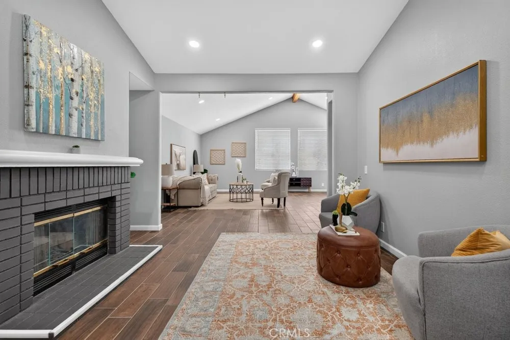 39747 Old Carriage Murrieta, CA 92563