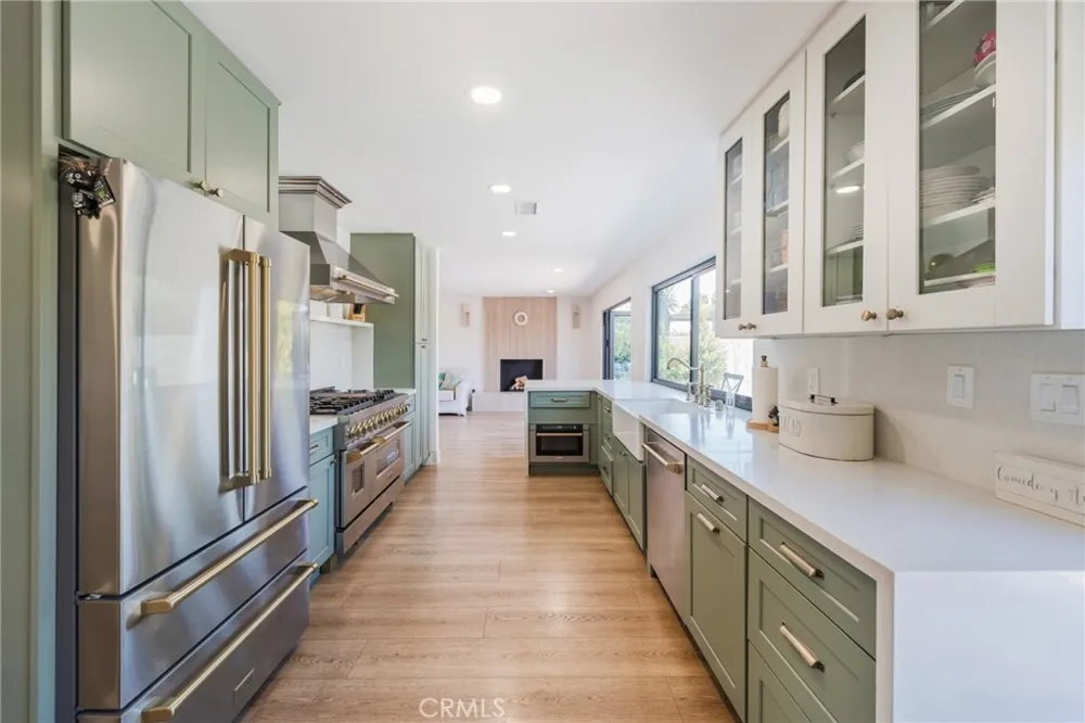 3550 Goldenrod Circle Seal Beach, CA 90740