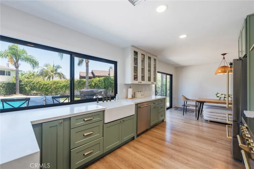 3550 Goldenrod Circle Seal Beach, CA 90740