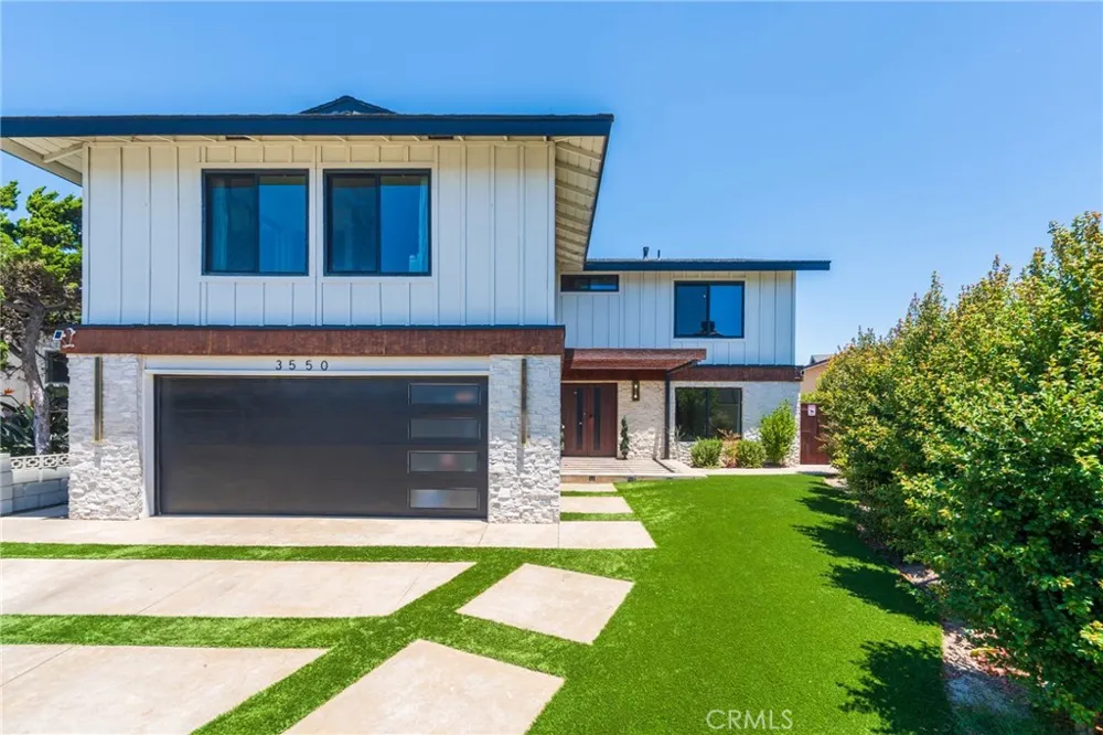 3550 Goldenrod Circle Seal Beach, CA 90740
