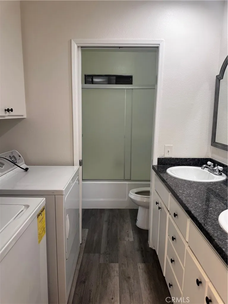 14033 Anderson Paramount, CA 90723