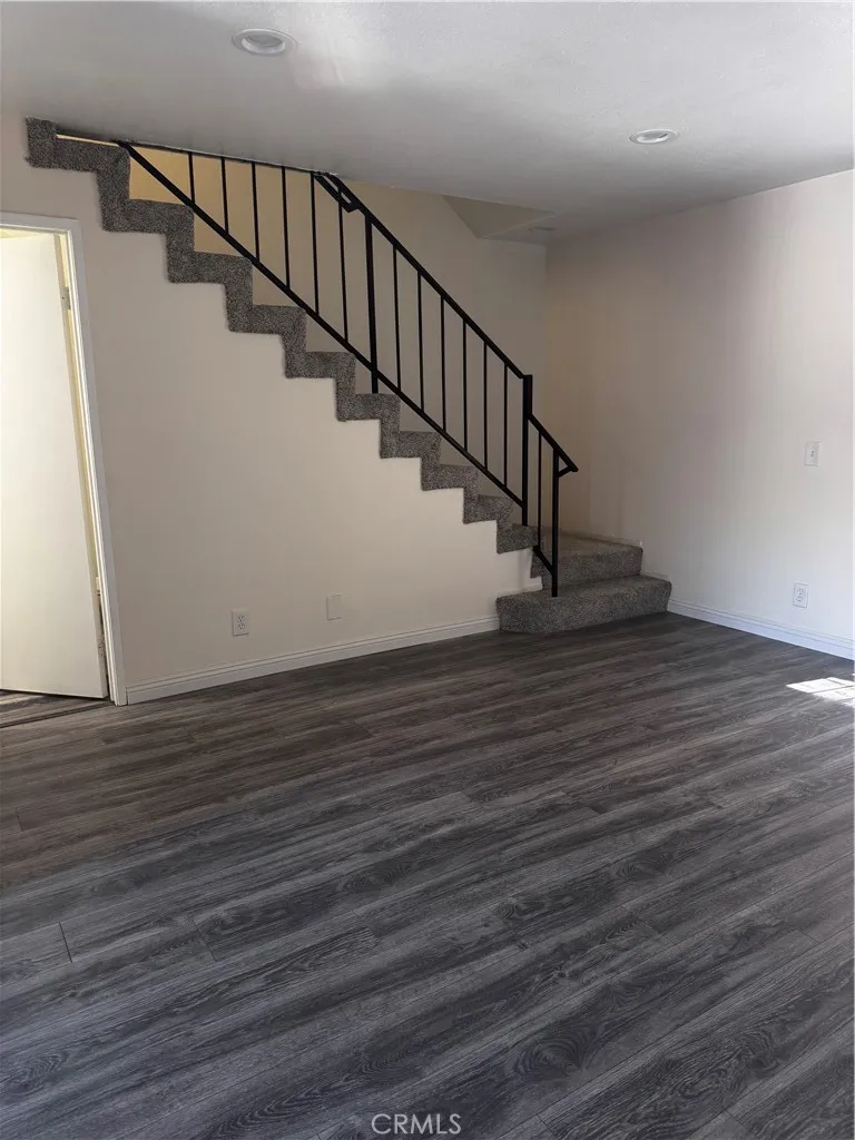 14033 Anderson Paramount, CA 90723