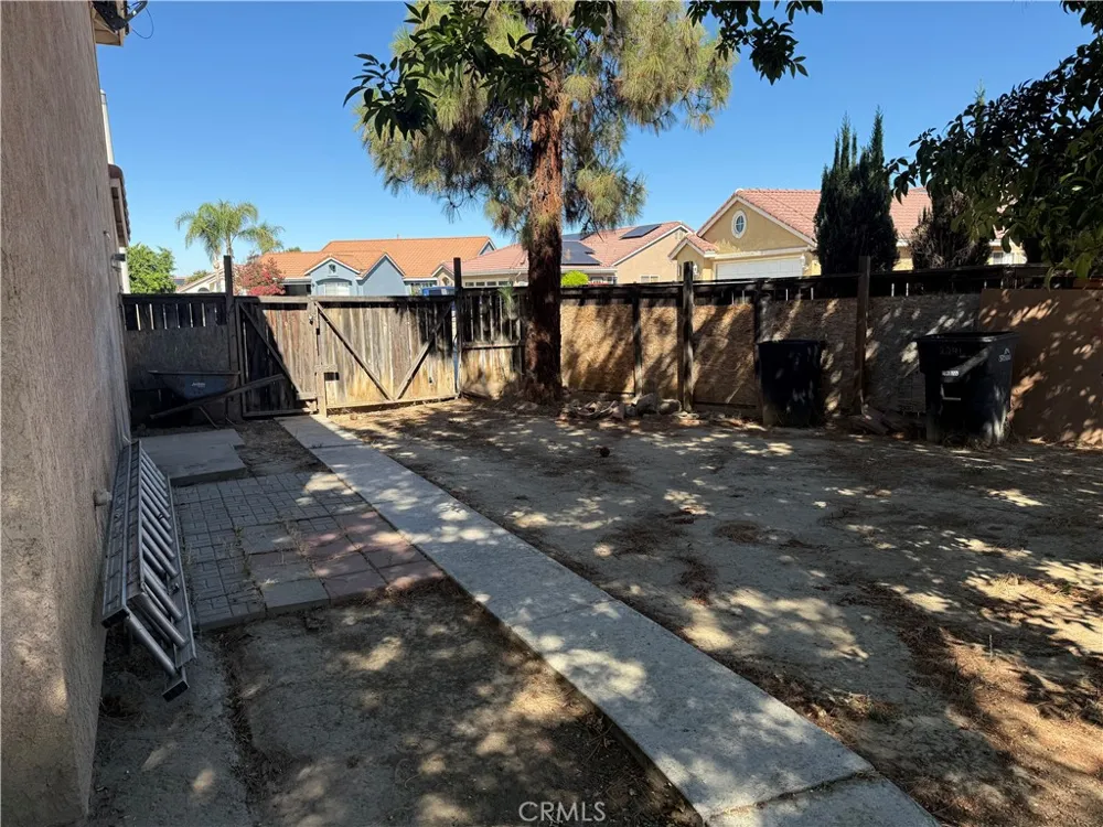 828 Greenwich Court Hemet, CA 92545