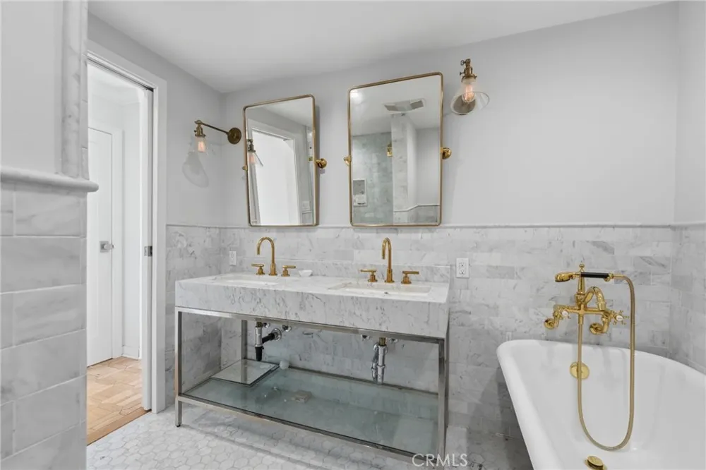 101 California #1104 Santa Monica, CA 90403