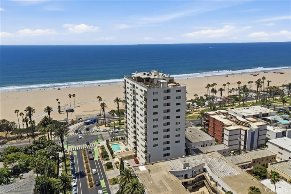 101 California #1104 Santa Monica, CA 90403