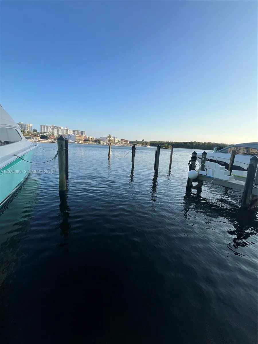 400 Sunny Isles Blvd Sunny Isles Beach, FL 33160