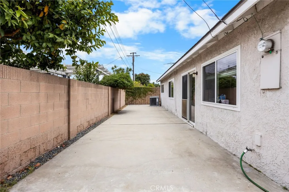 520 S Adria Anaheim, CA 92802