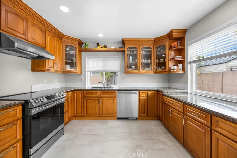 520 S Adria Anaheim, CA 92802