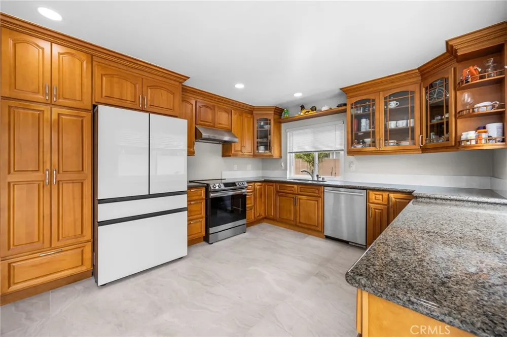 520 S Adria Anaheim, CA 92802