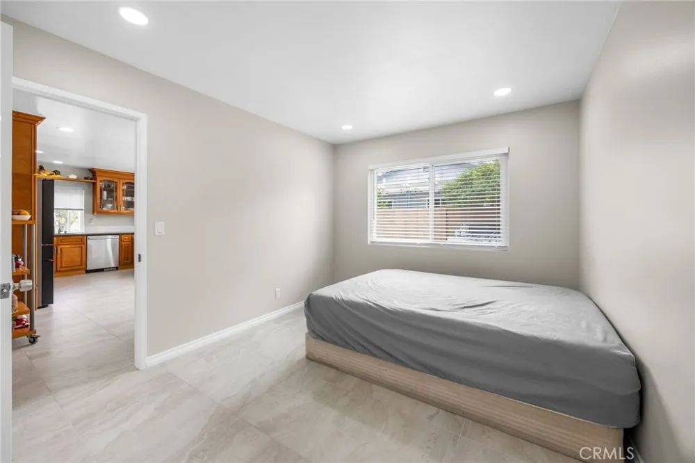 520 S Adria Anaheim, CA 92802