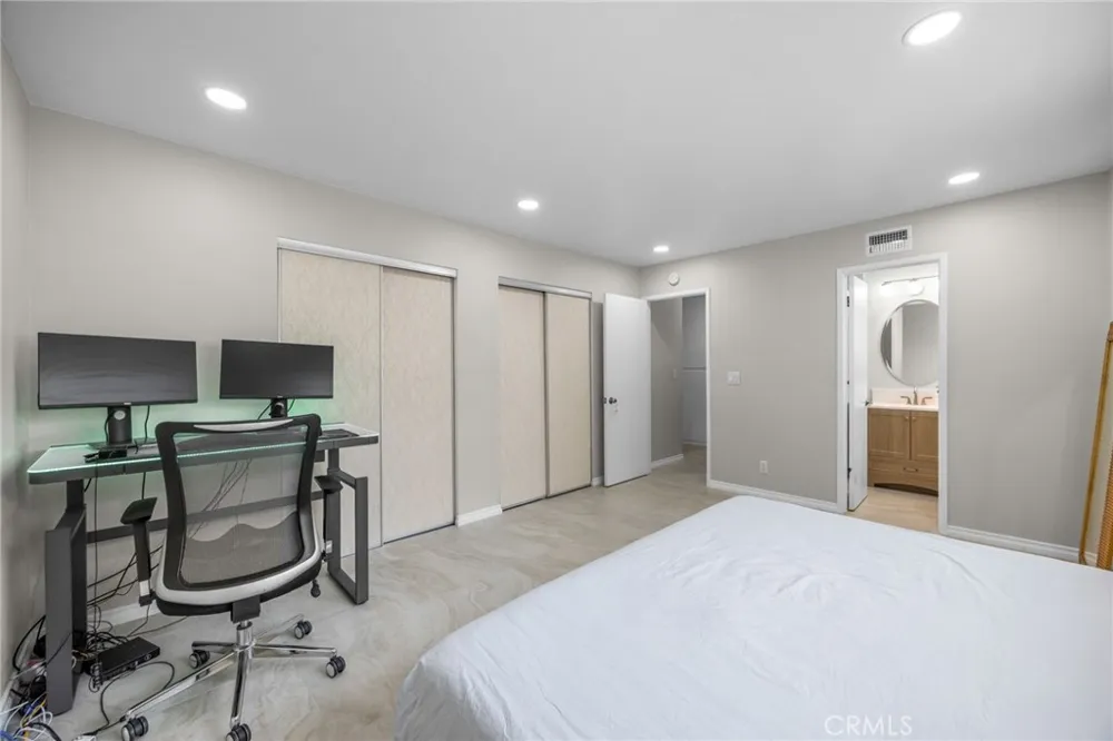 520 S Adria Anaheim, CA 92802