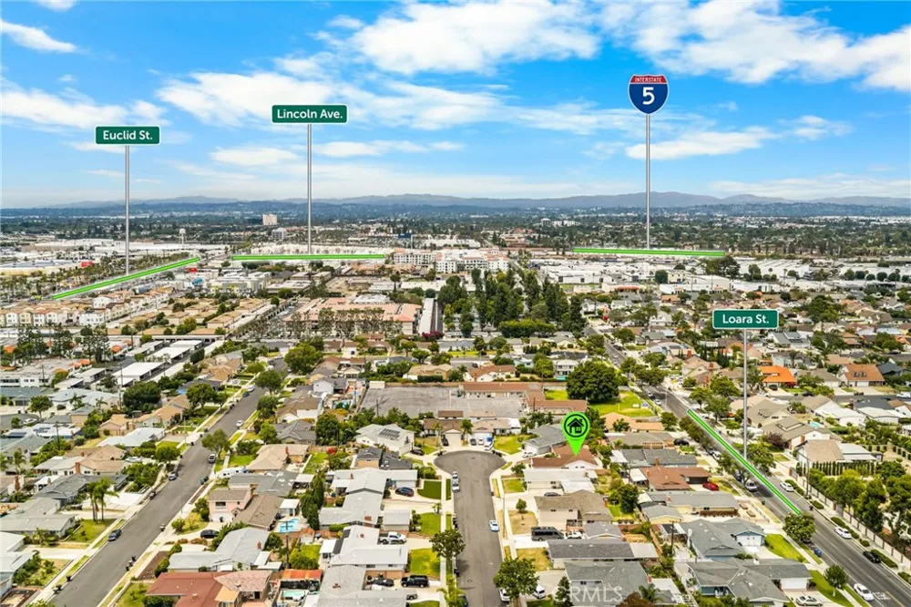 520 S Adria Anaheim, CA 92802