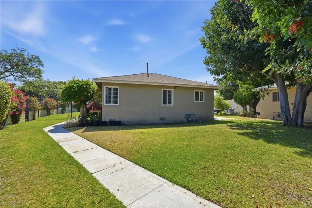 23201 Anchor Carson, CA 90745