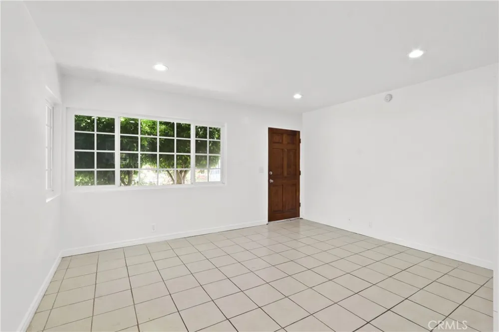23201 Anchor Carson, CA 90745