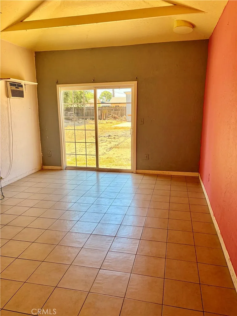 2581 E Gerard Merced, CA 95341