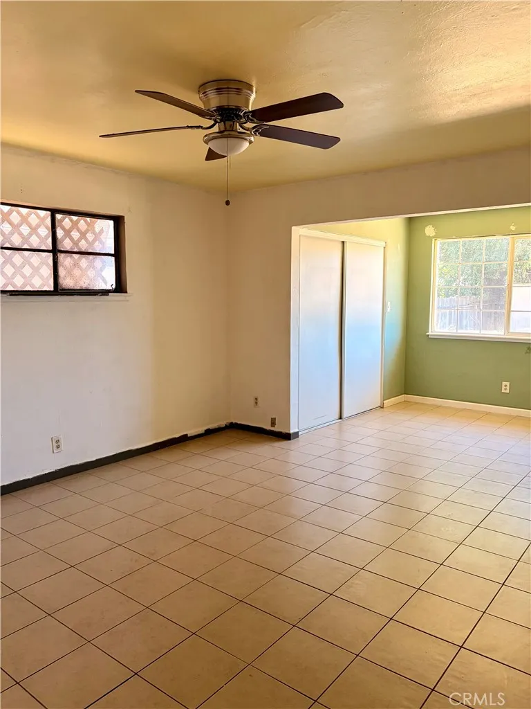2581 E Gerard Merced, CA 95341