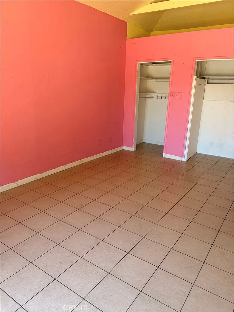 2581 E Gerard Merced, CA 95341