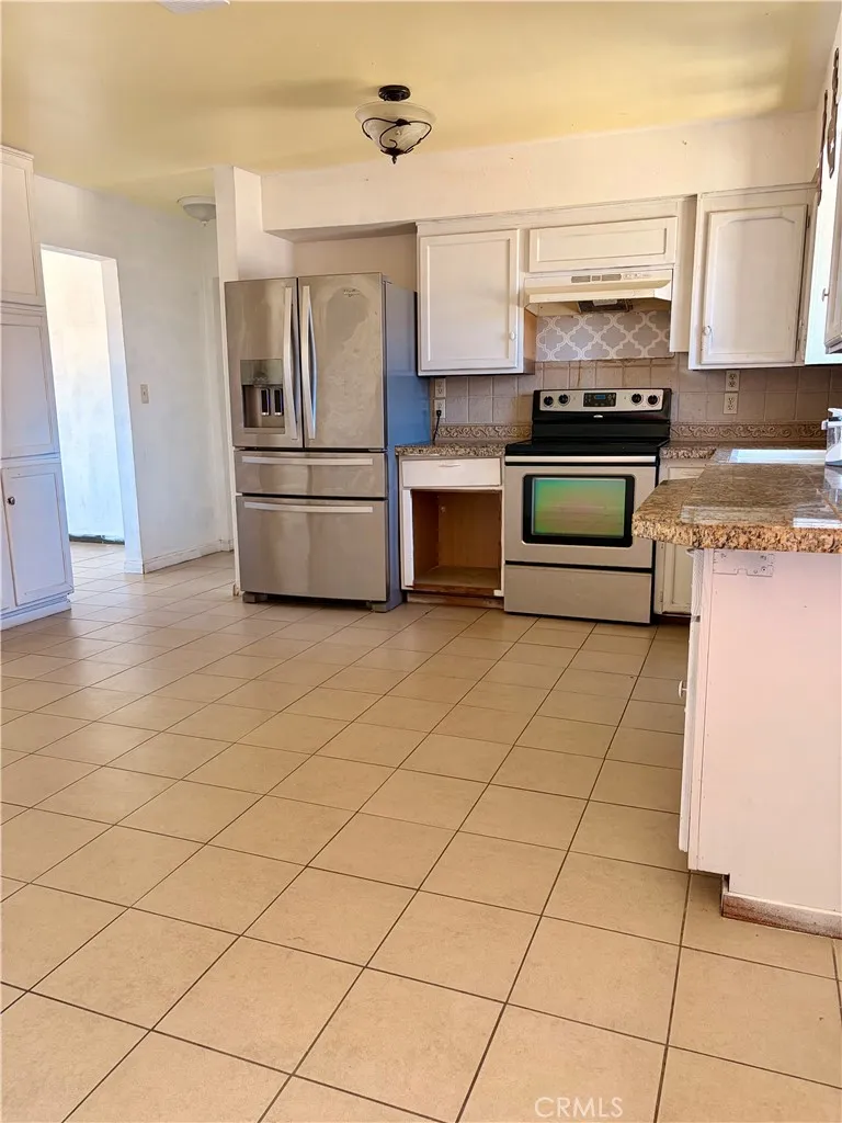 2581 E Gerard Merced, CA 95341