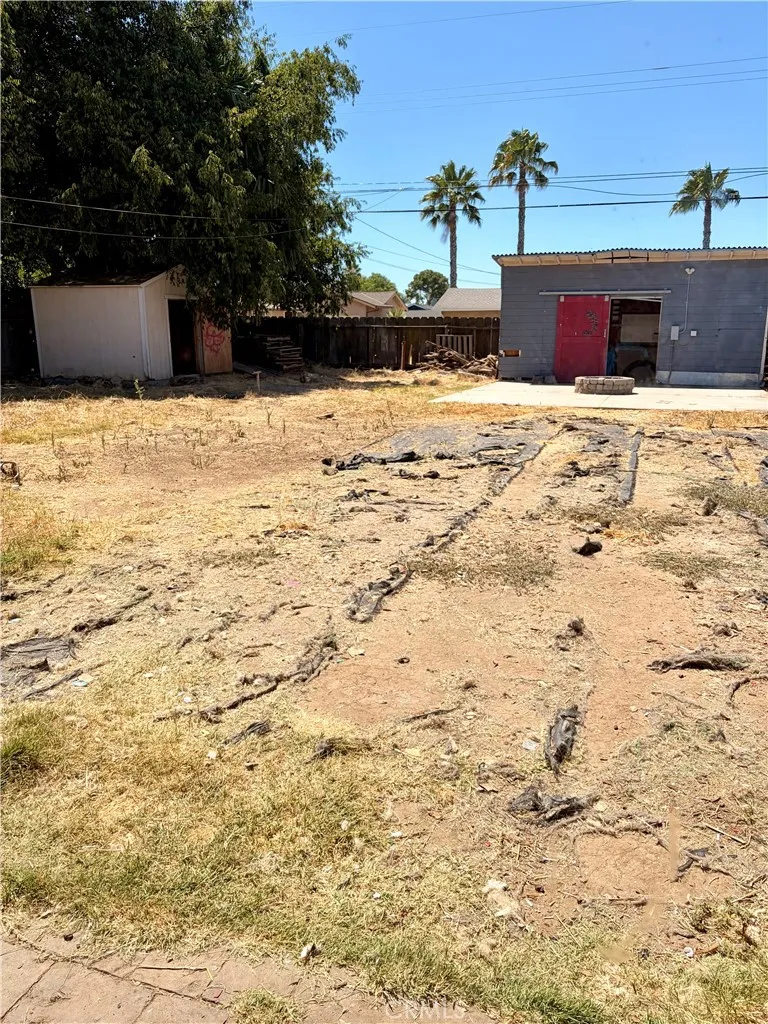 2581 E Gerard Merced, CA 95341