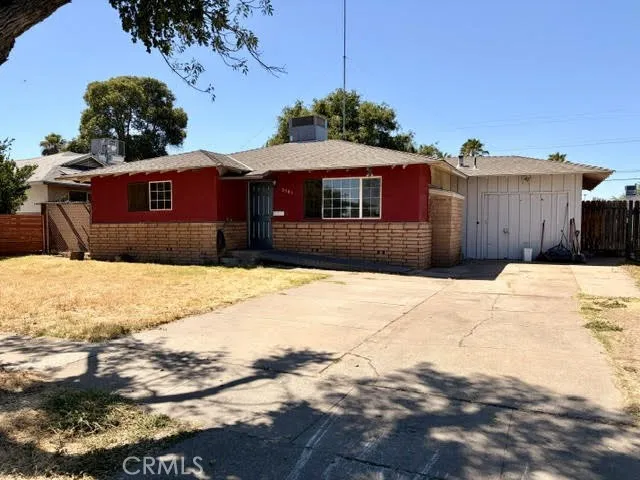 2581 E Gerard Merced, CA 95341