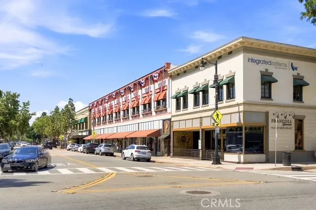 1324 E Chapman Orange, CA 92866