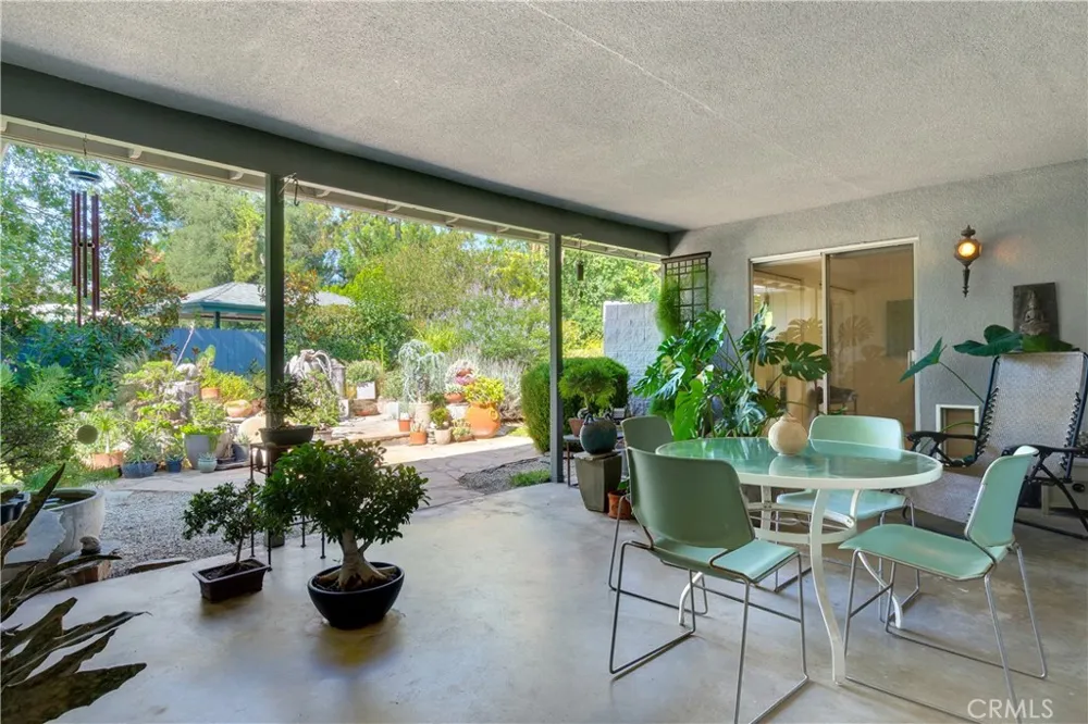 352 Campbell Avenue Redlands, CA 92373