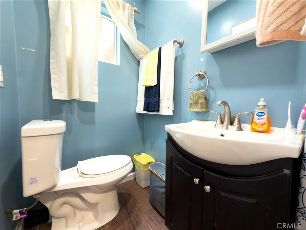 1512 W 153rd Compton, CA 90220