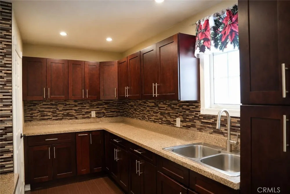 1512 W 153rd Compton, CA 90220