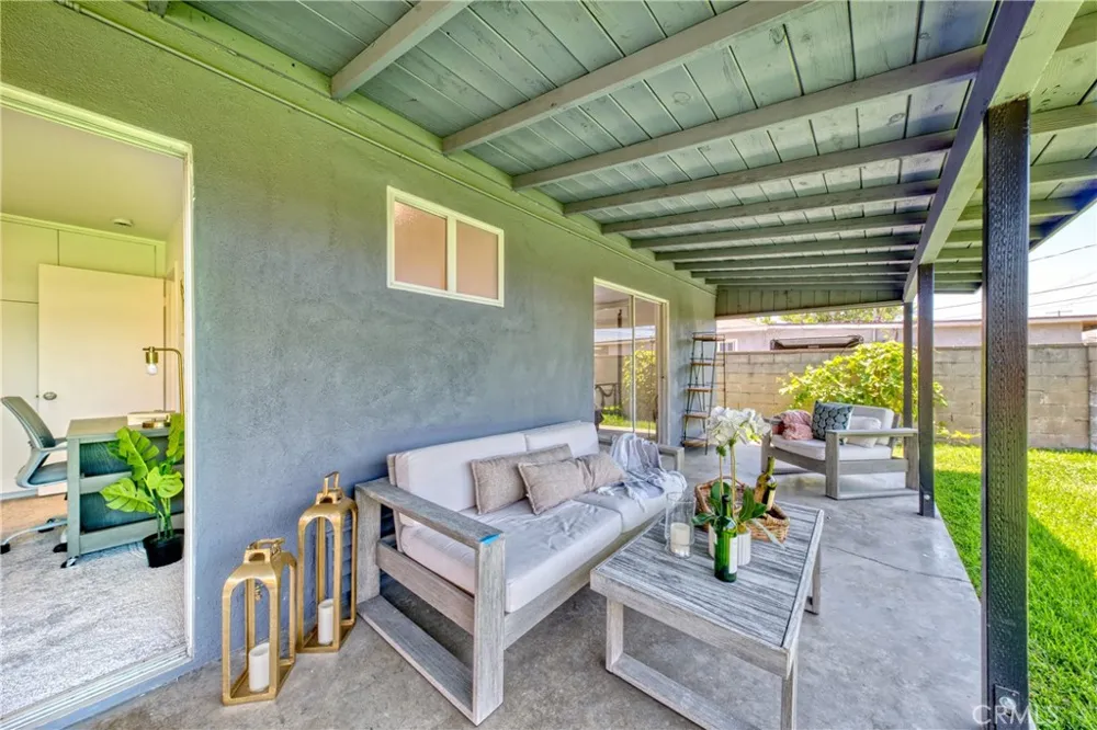 2531 Calmia Duarte, CA 91010