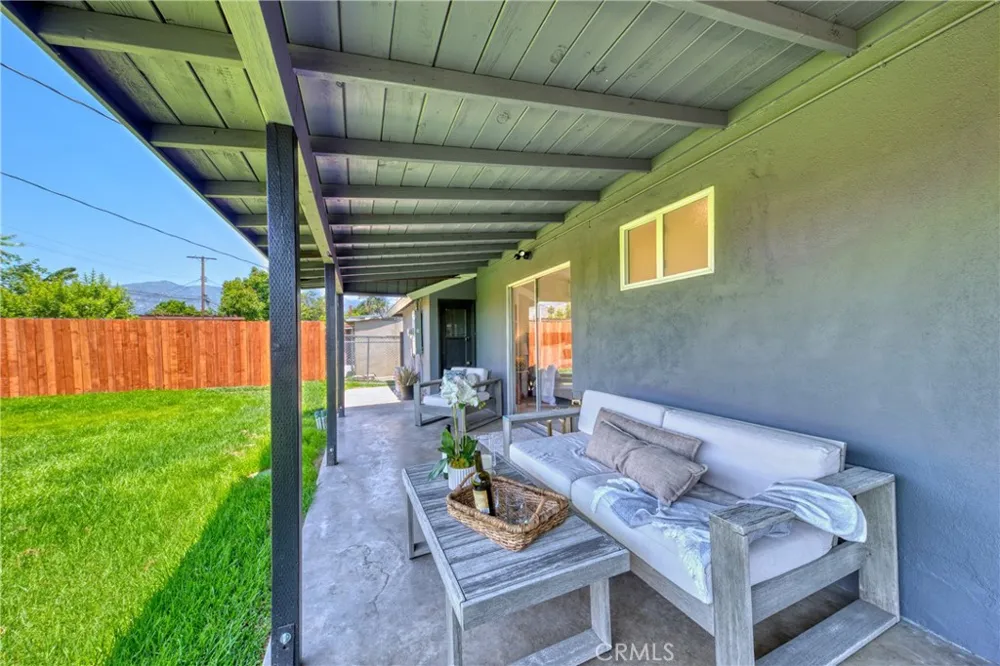 2531 Calmia Duarte, CA 91010
