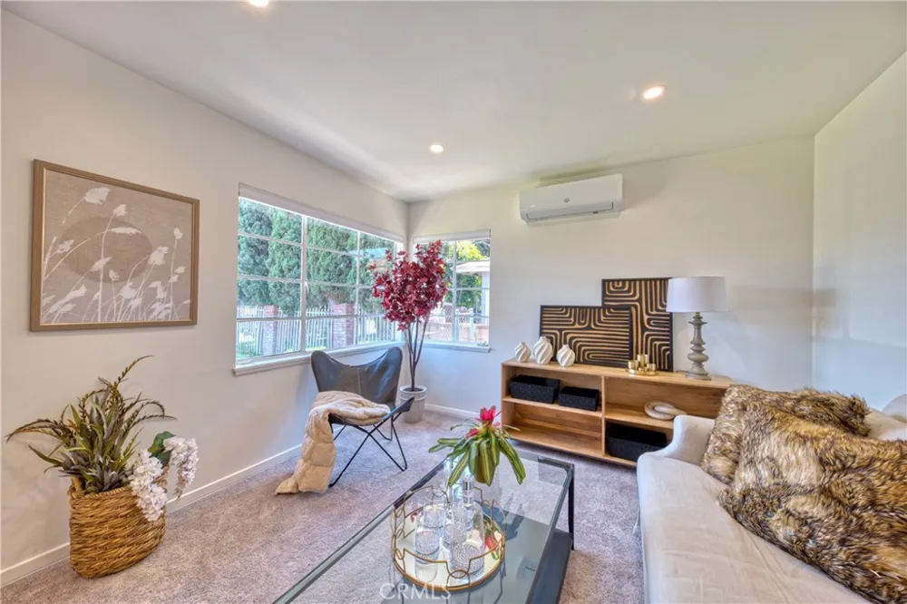 2531 Calmia Duarte, CA 91010