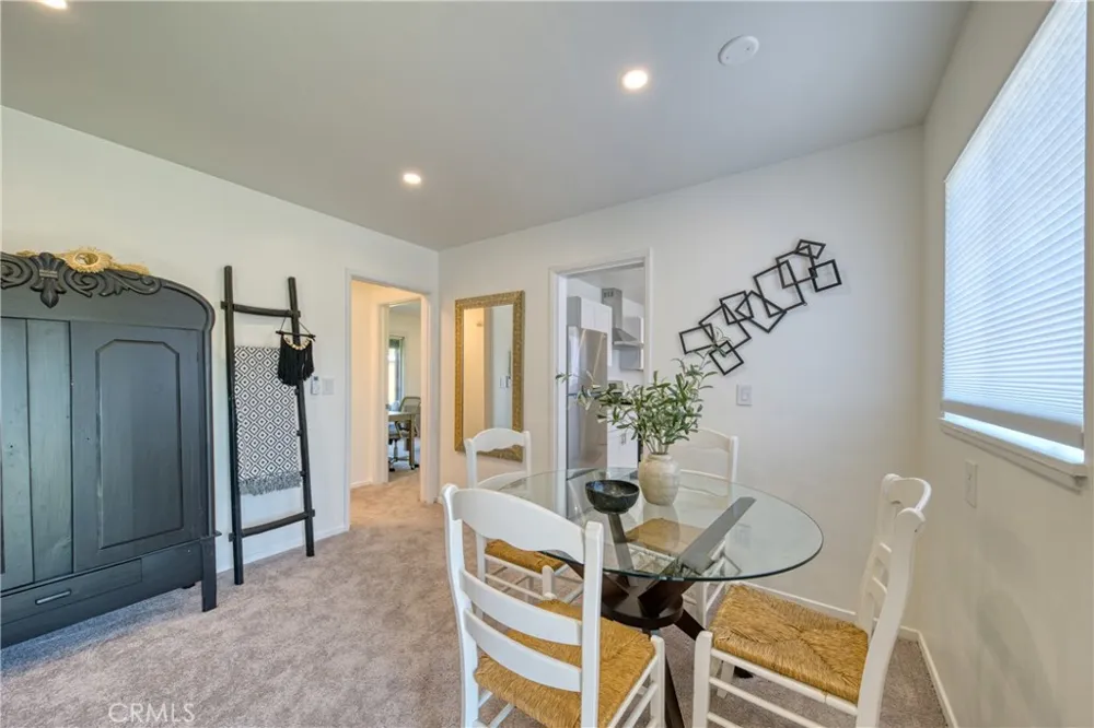 2531 Calmia Duarte, CA 91010