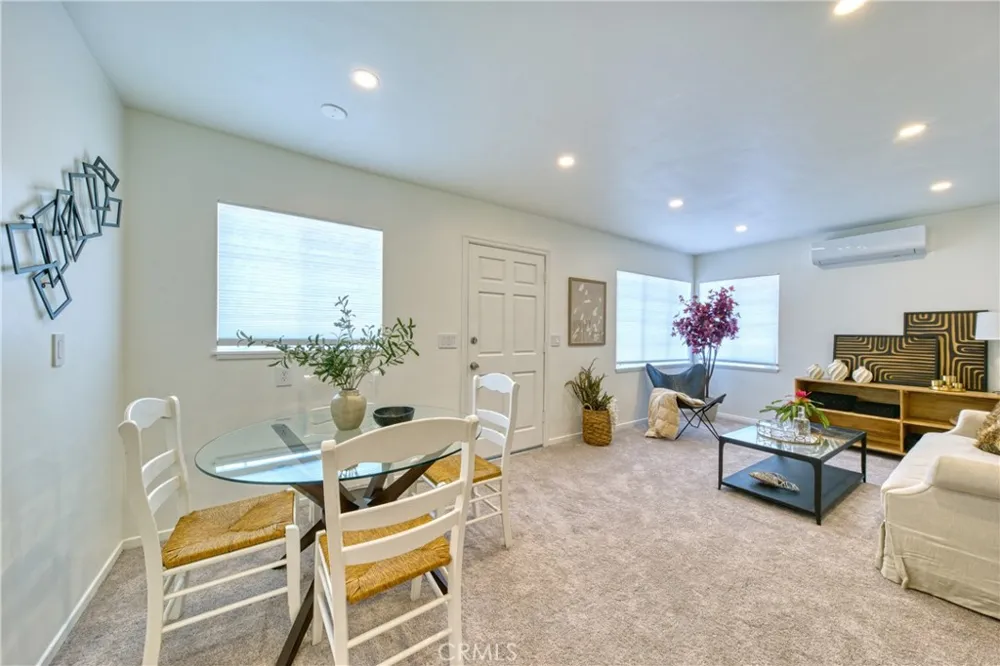 2531 Calmia Duarte, CA 91010