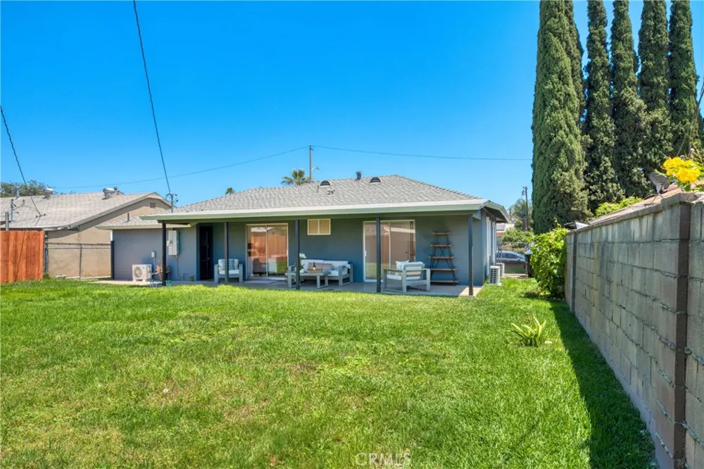 2531 Calmia Duarte, CA 91010