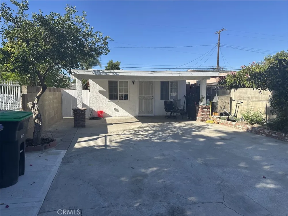11907 168th Street Artesia, CA 90701