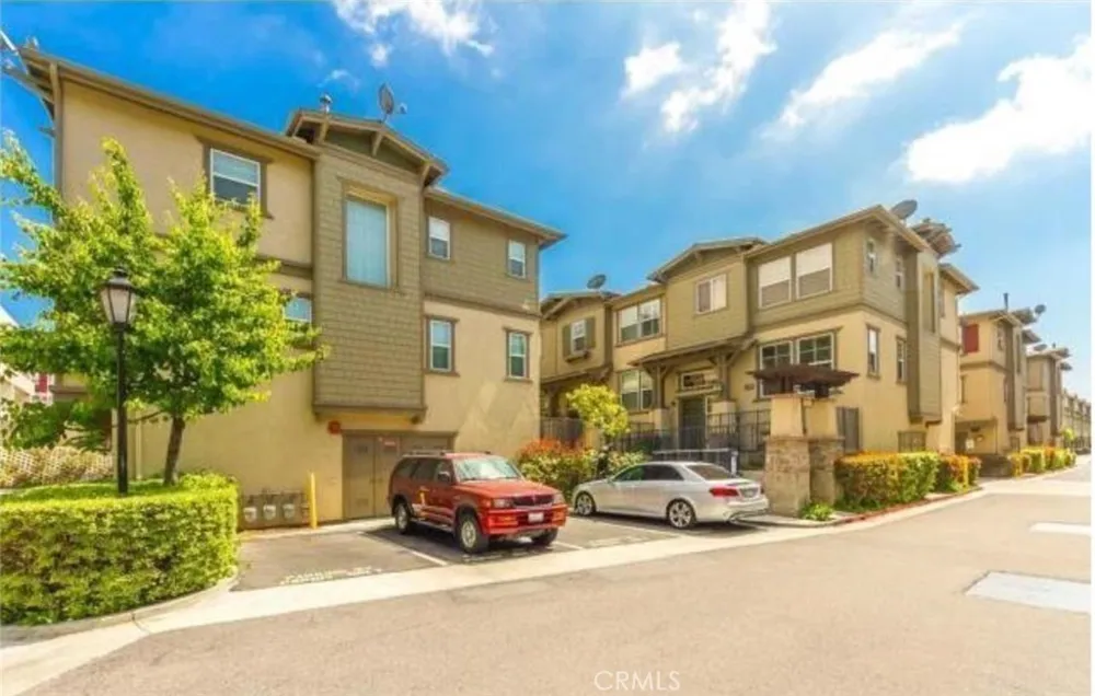 26090 Stonehaven Harbor City, CA 90710