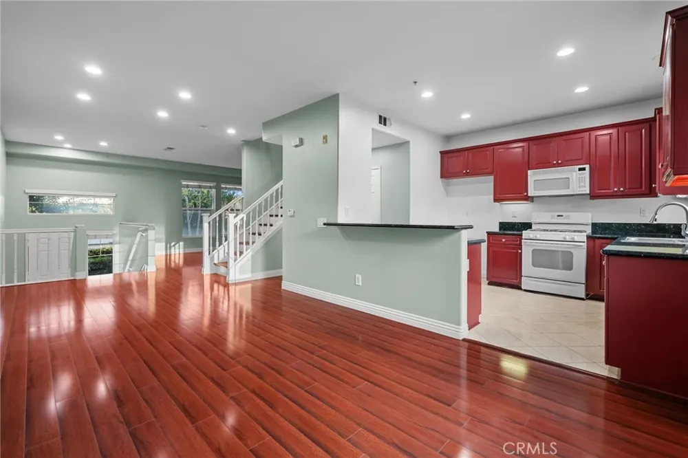 26090 Stonehaven Harbor City, CA 90710