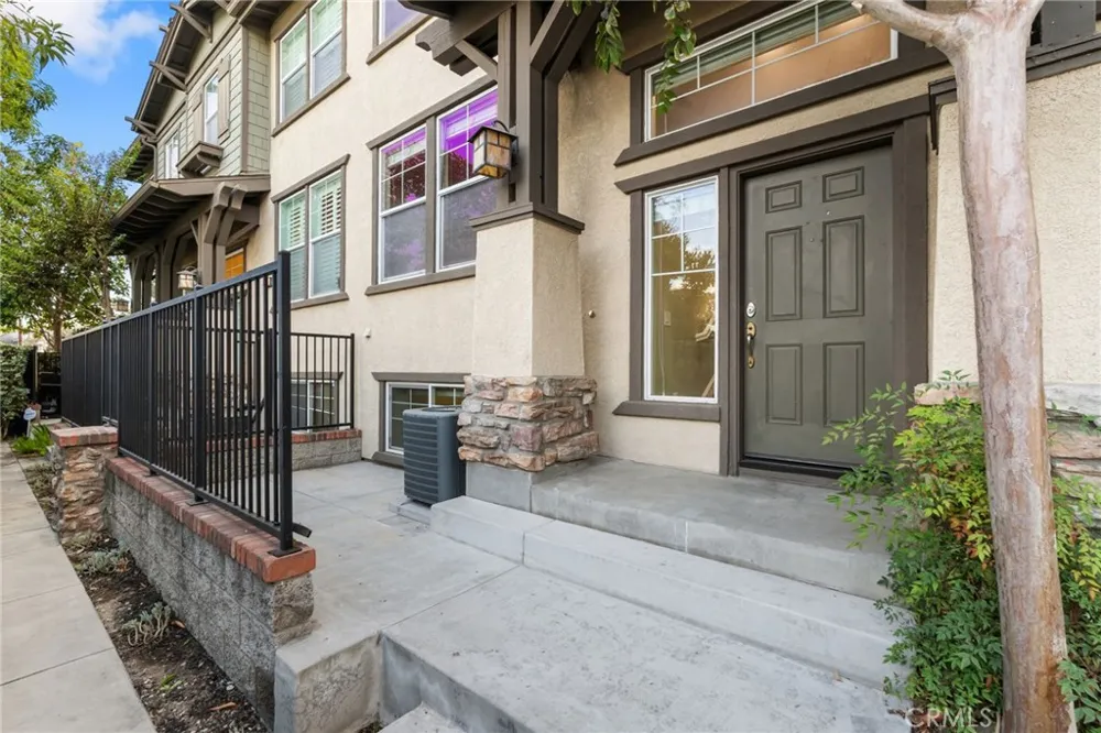 26090 Stonehaven Harbor City, CA 90710