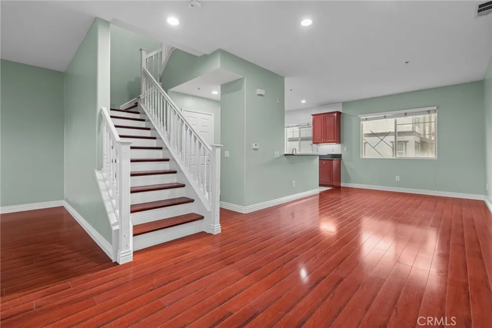 26090 Stonehaven Harbor City, CA 90710