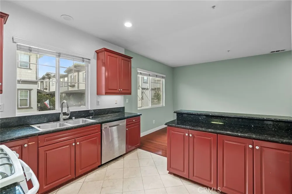 26090 Stonehaven Harbor City, CA 90710
