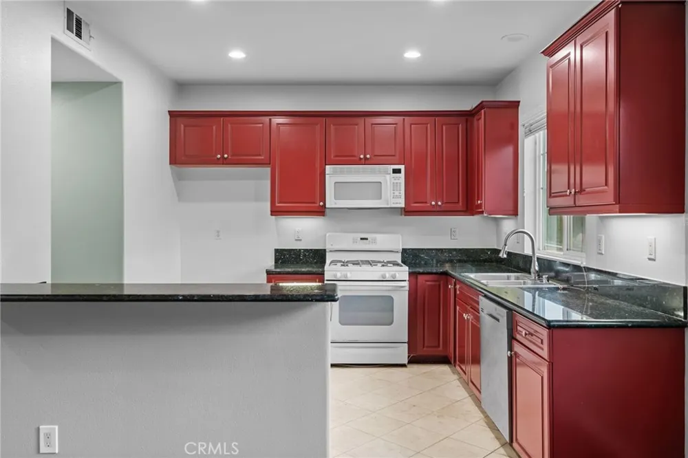 26090 Stonehaven Harbor City, CA 90710